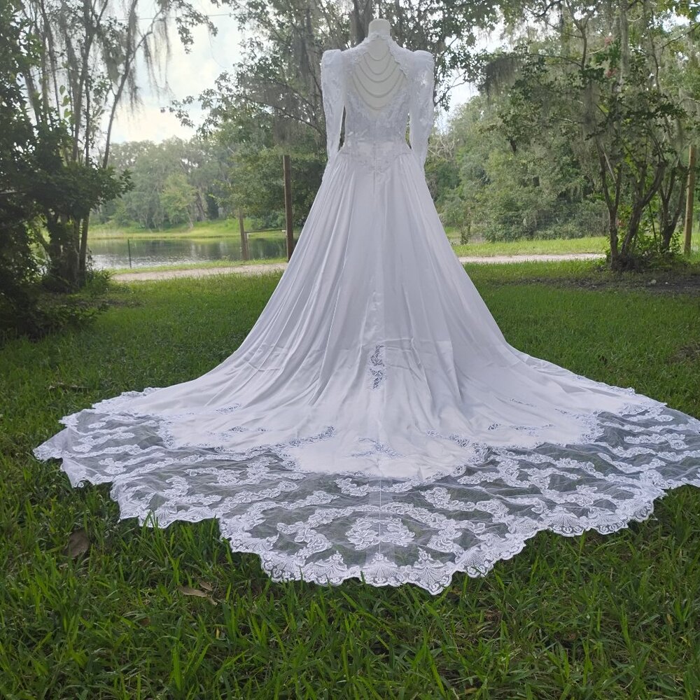 Vtg 1993 wedding bridal gown dress puff sleeve high neck queen ann San martin